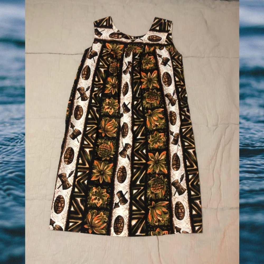 Vintage Ui-Maikai Hawaiian Dress
